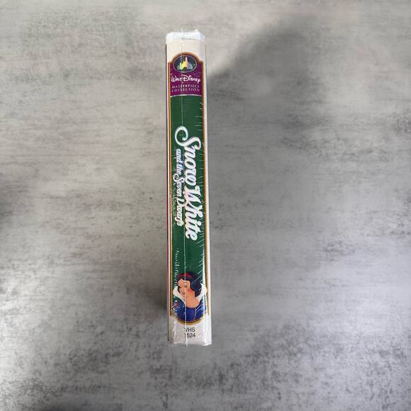 Vintage, Walt Disney's Snow White and the Seven Dwarves VHS, NEW Home Video - Picture 2 of 6